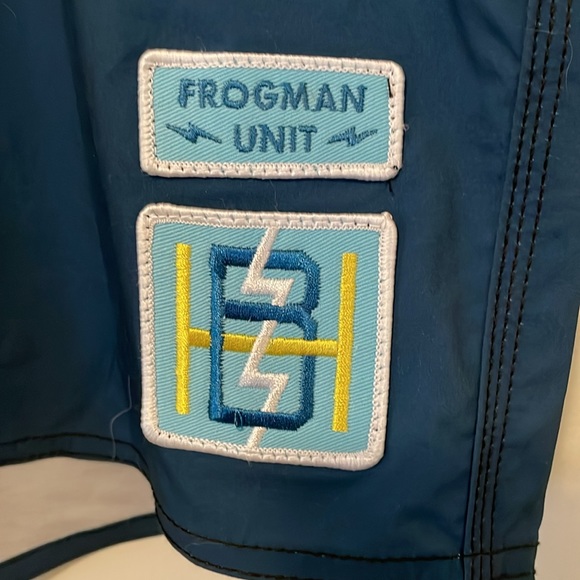 Howler Bros Frogman Mutation Board Short -NWT (discontinued/rare) - Picture 2 of 4